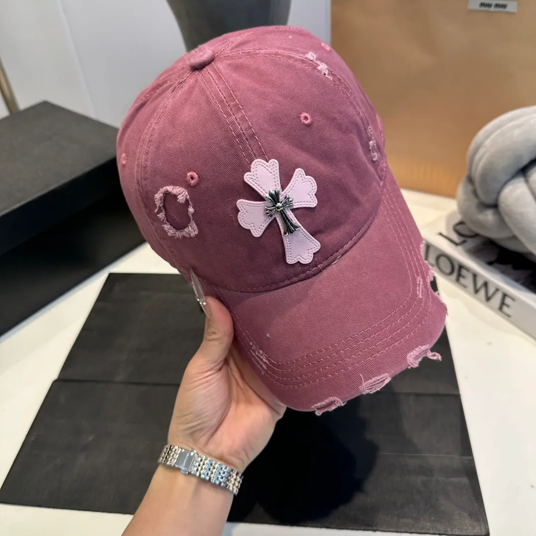 P60 Chrome Hearts 💓Early spring Korean style fashion retro distressed hole hat worn design versatile baseball cap peaked cap